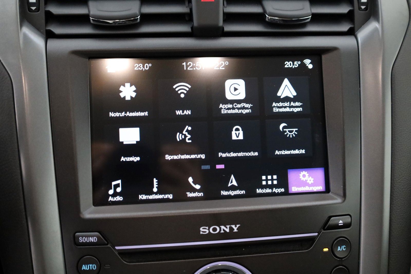 Fahrzeugabbildung Ford Mondeo Turnier Titanium Navi,SH,PDC,AHK,SR+WR