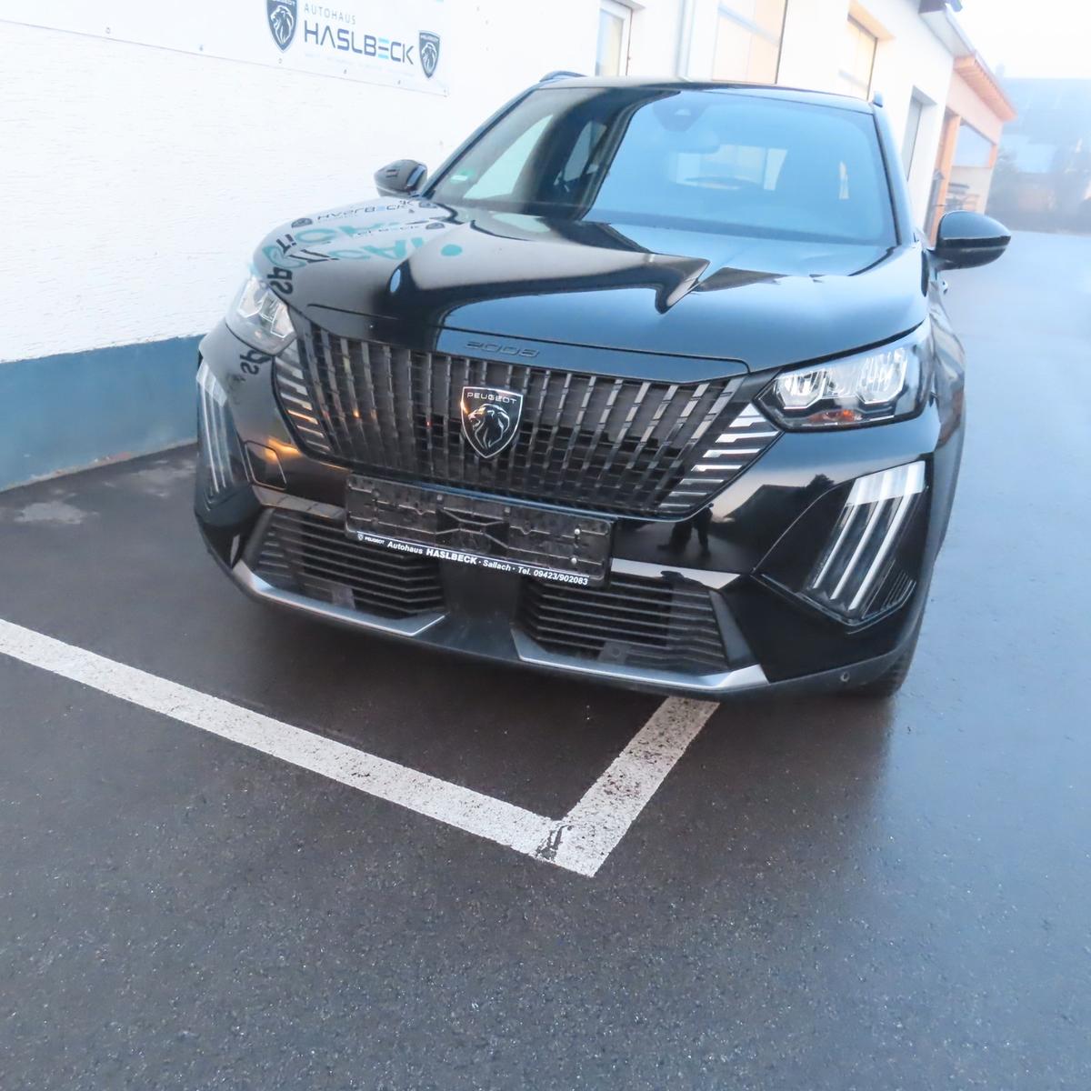 Peugeot 2008 e- Allure Navi,SHZ,11KW,Keyless