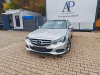 Mercedes-Benz E 300 Lim.BlueTec Avantgarde PANO ALU FINANZIERU