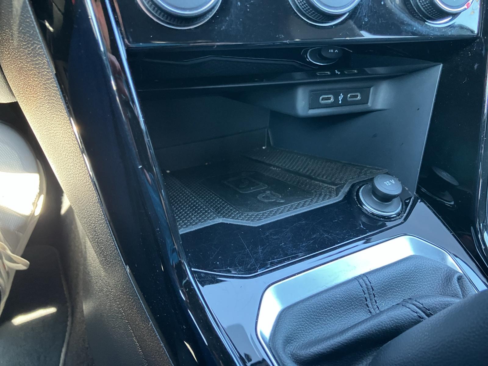 Volkswagen T-Roc R-Line Matrix Navi ACC AHK SHZ, миниатюра 26