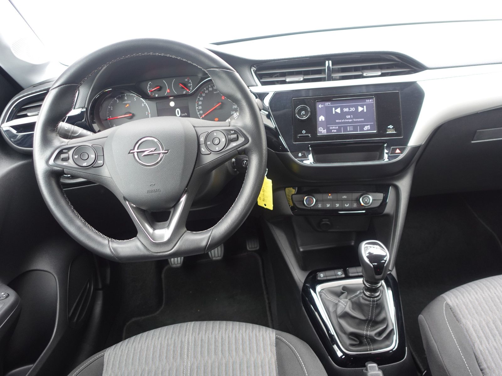 Fahrzeugabbildung Opel Corsa 1.2 Turbo Edition  16"Alu-Felgen,Klima,USB