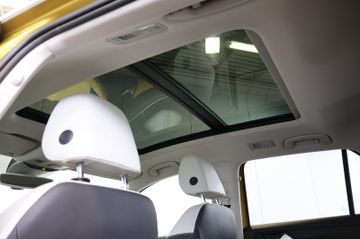 Volkswagen T-Roc 2.0 TDI Style 4M BEATS+AID+KEY+LED+PANO