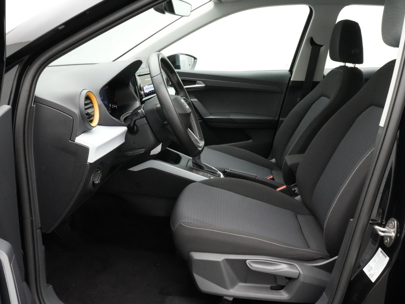 Seat Arona Style Edition DSG CARPLAY LED PORT NAVI