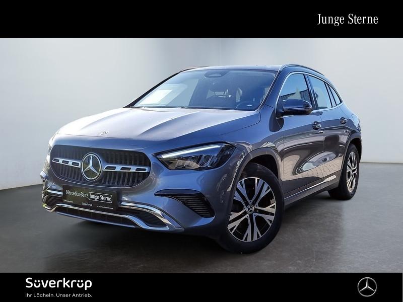 Mercedes-Benz GLA 180 , PROGRESSIVE KAMERA SPUR PDC SHZ
