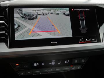 صورة مصغرة 16 لـ 2025 AUDI Q4 E-TRON