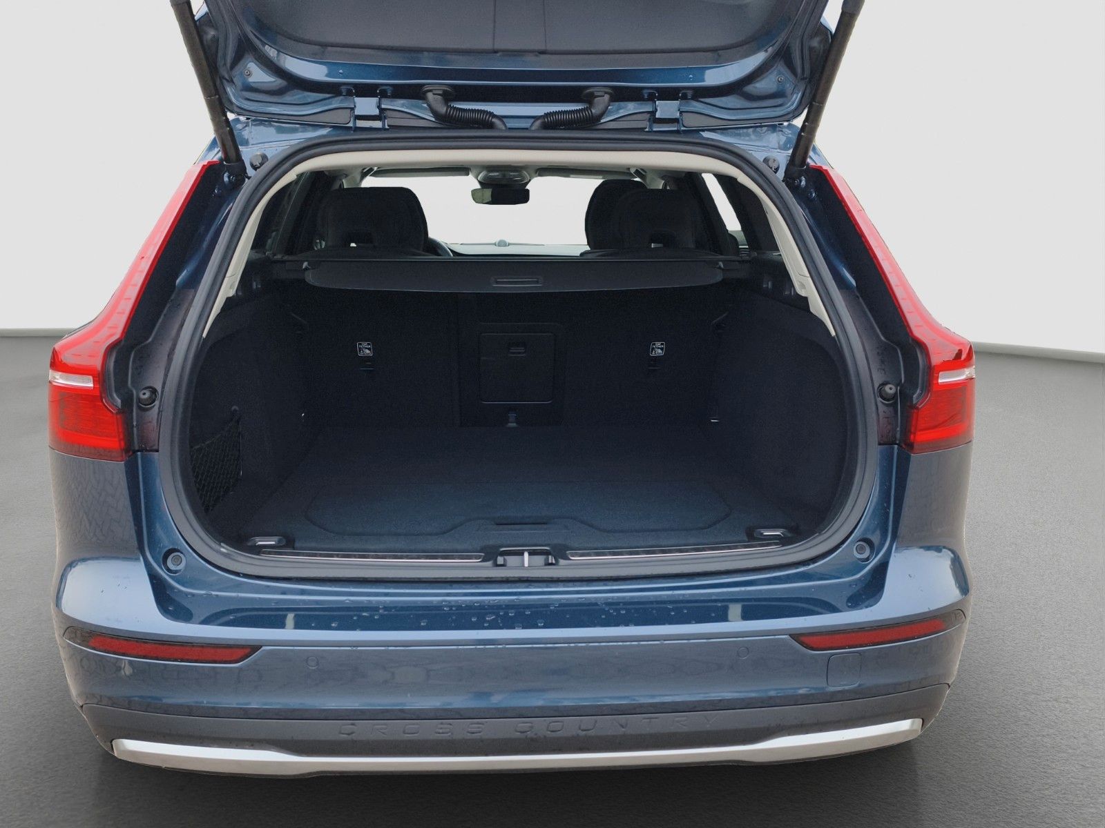 Volvo V60 Cross Country B5 AWD Ultimate foto 18