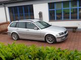 BMW 328i touring - - BMW 328 aus 1999: 328i