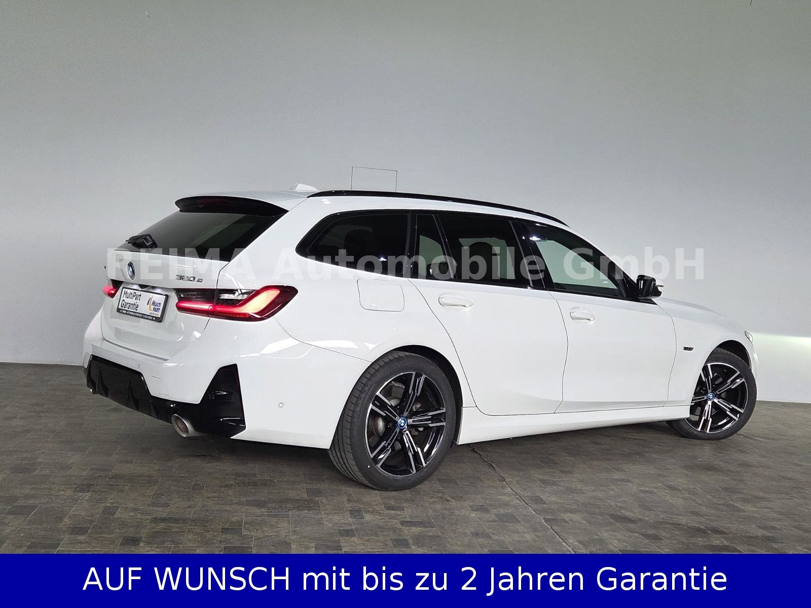 Fahrzeugabbildung BMW 320e Touring xDrive M Sport, LED, HUD