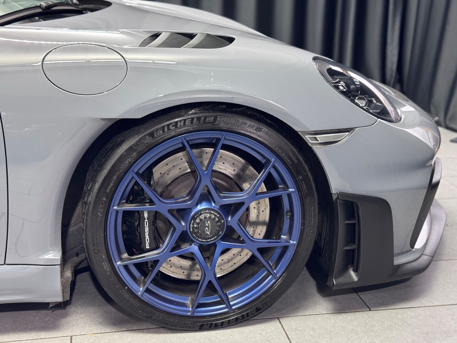 Fahrzeugabbildung Porsche Cayman GT4 RS |CLUBSPORT-PAKET|SPORT-CHRONO|