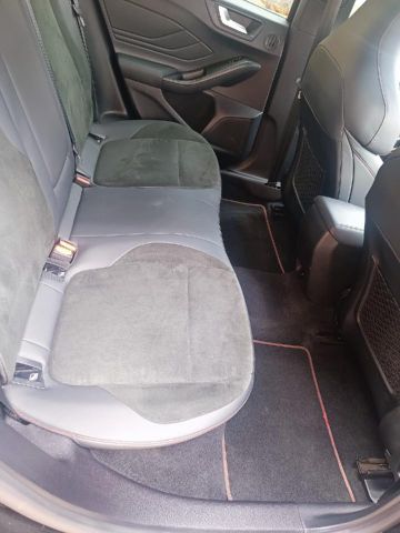 Ford Focus Turnier ST X