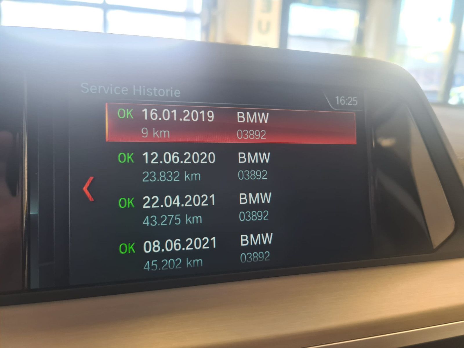 Fahrzeugabbildung BMW X3 xDrive 20 d Luxury Line/LED/NAVI/AHK/1.HAND