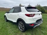 Kia Stonic 1.0 T-GDI 120 Spirit DCT7 Spirit - weiße Kia Stonic