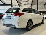 Toyota Auris Touring Sports Hybrid Executive *Kamera* - Toyota Auris Gebrauchtwagen in Frankfurt