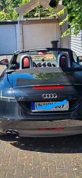 Audi TT Roadster 1.8 TFSI - - Audi TT aus 2010: Cabrio