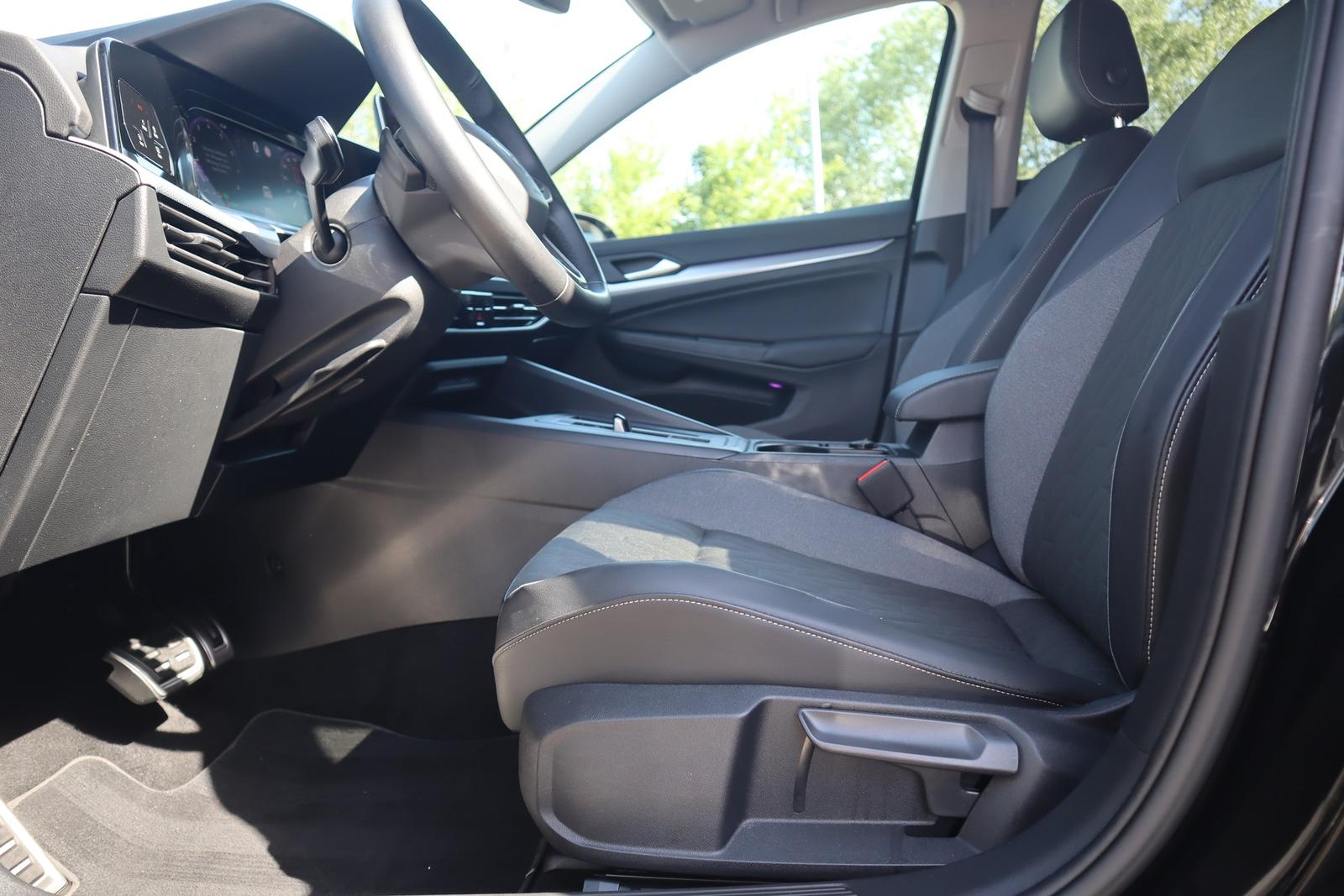 Volkswagen Golf VIII 1.5 eTSI Goal LED Navi ACC Sitzheizung, миниатюра 9