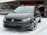 Volkswagen Golf VII Lim. Cup Sondermodell 2.0TDI BMT NAVI - Volkswagen Golf Limousine Cup mit Diesel-Antrieb