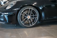 PORSCHE 992.2 Carrera 4S Cabrio | SportDesign | 18-Wege PORSCHE 992.2 Carrera 4S Cabrio | SportDesign | 18-Wege