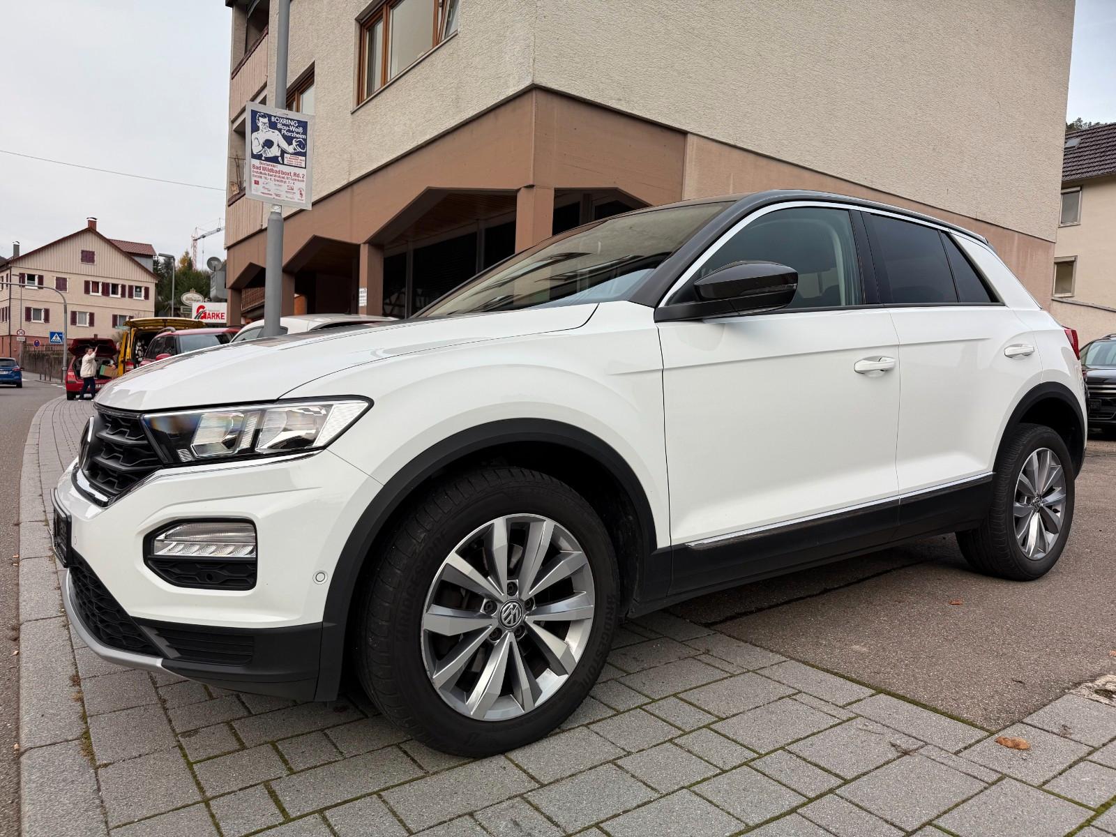 Volkswagen T-Roc Style *Automatik, Nav, Totwinkel & TÜV neu
