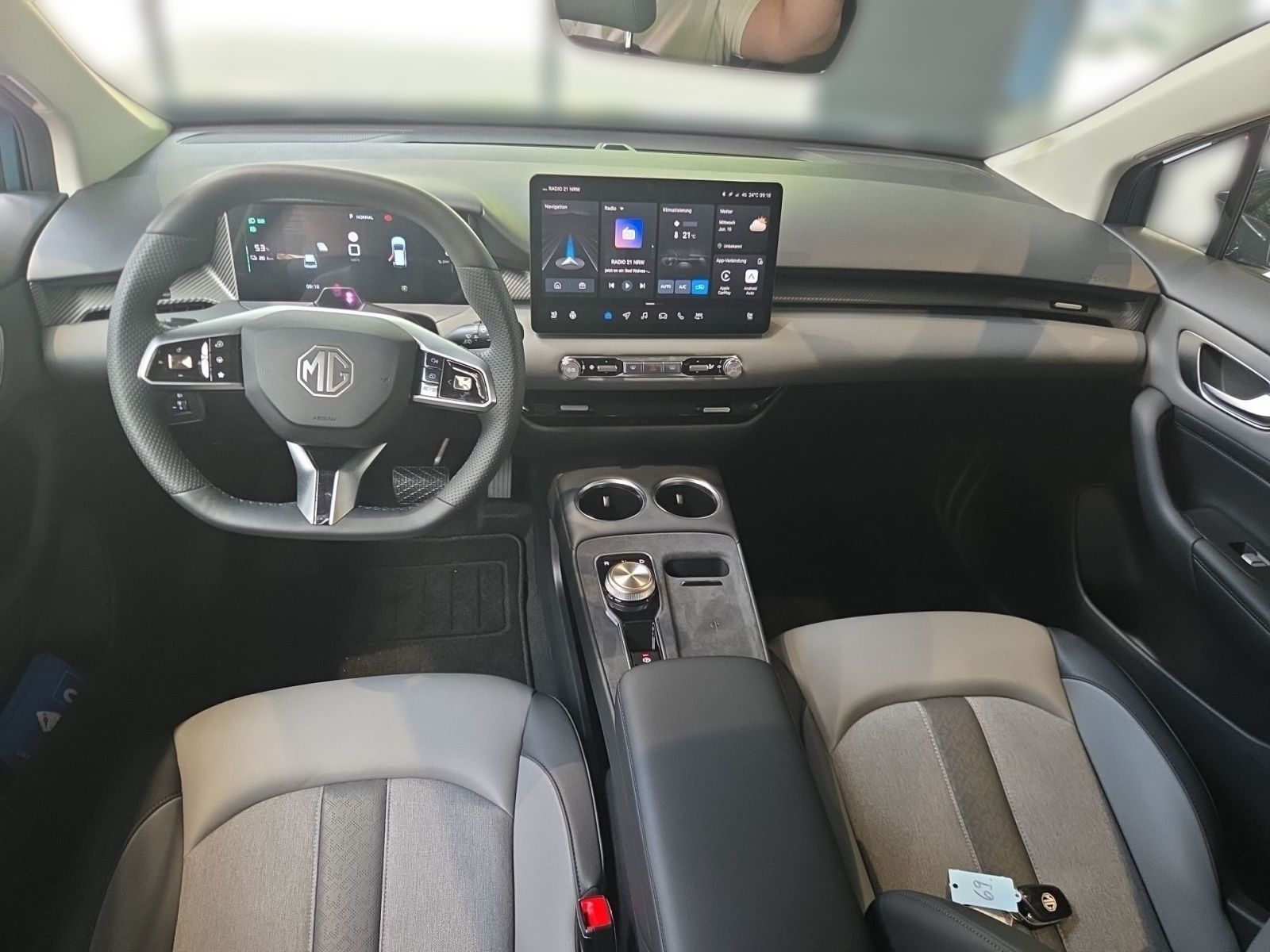 Fahrzeugabbildung MG MG4 4 Premium 64 kWh *APPLE CARPLAY*ANDROID AUTO