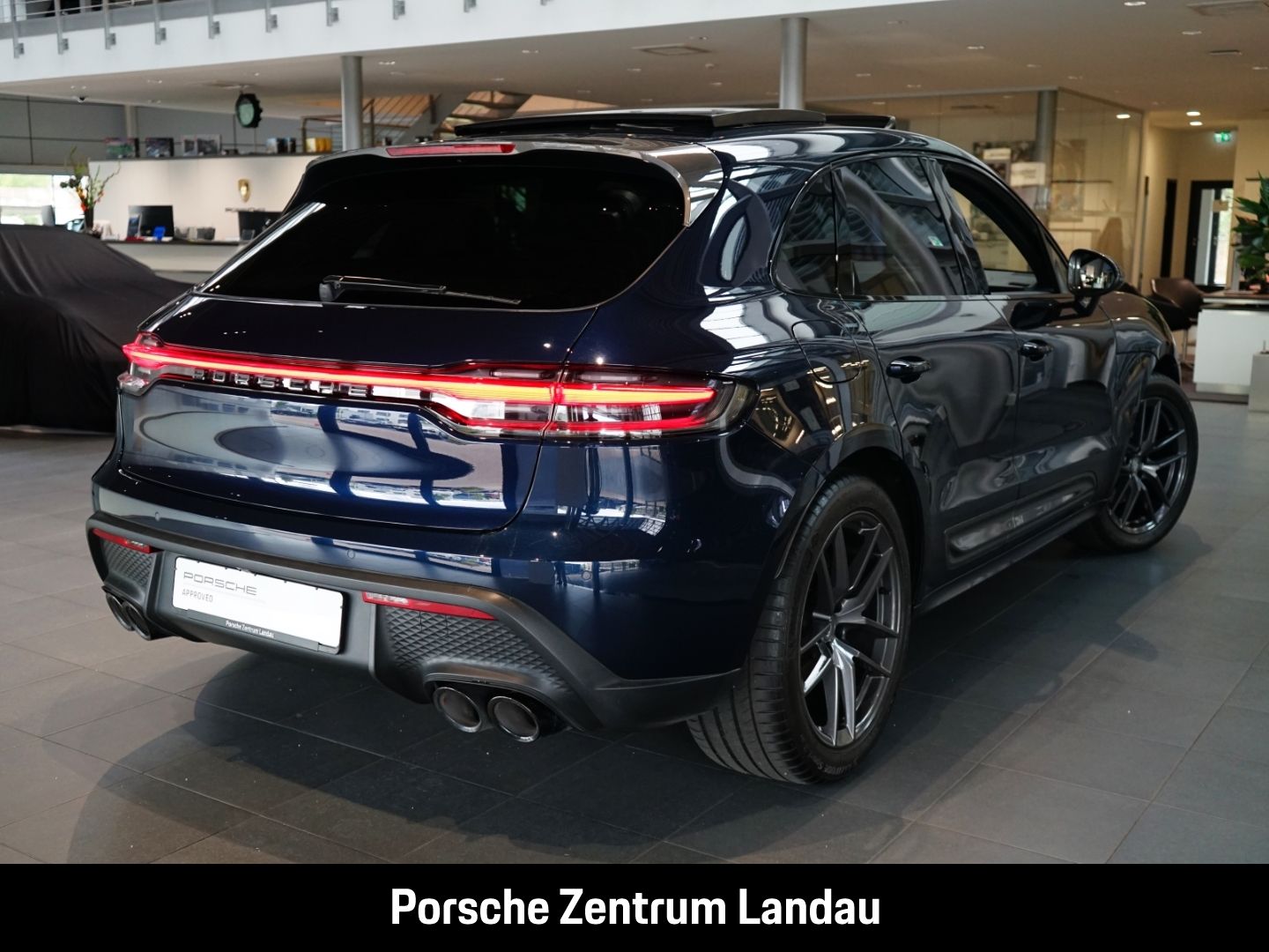Porsche Macan T Sportabgas Standheizung Luftfederung foto 2