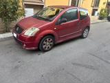 Citroën Citroen C2 1.4 Evolution - rote Citroën C2
