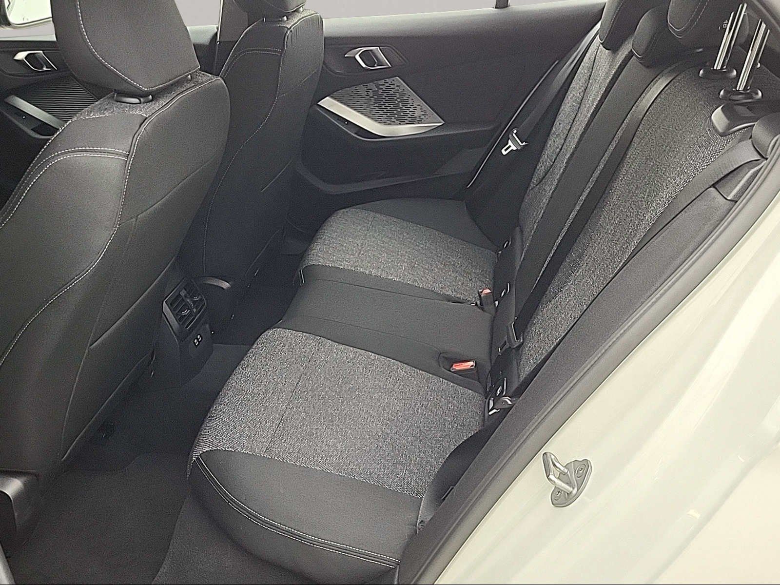BMW 120 - Bild 17