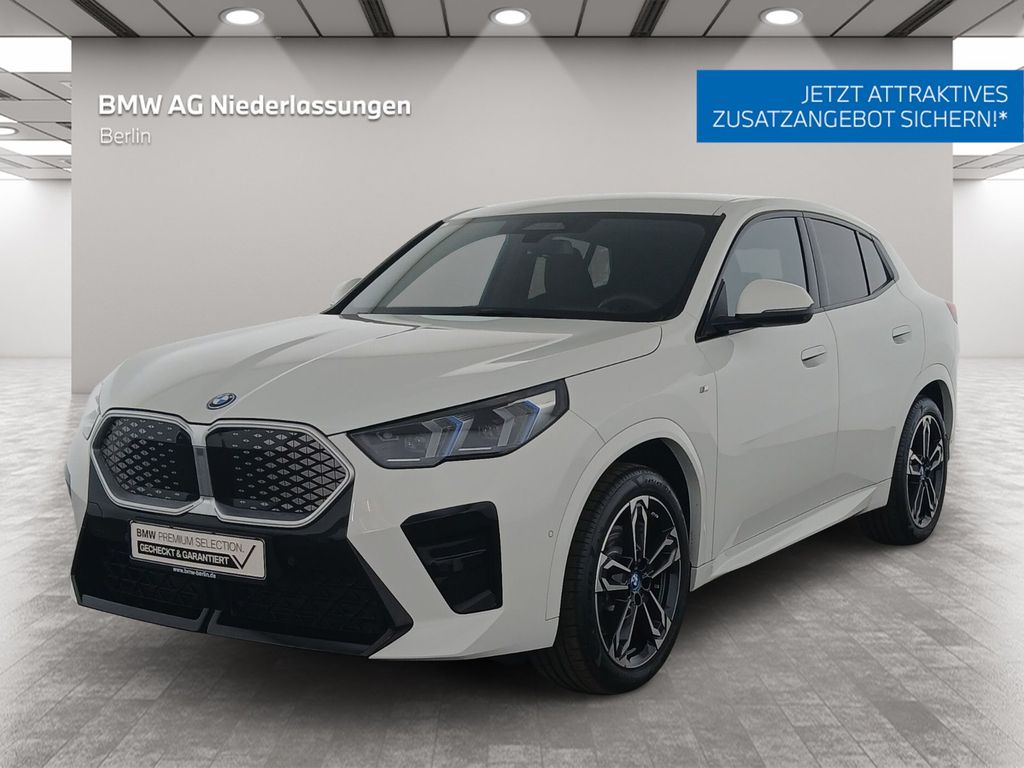 BMW iX2 xDrive30 M Sport AHK Driv.Assist.Prof LED