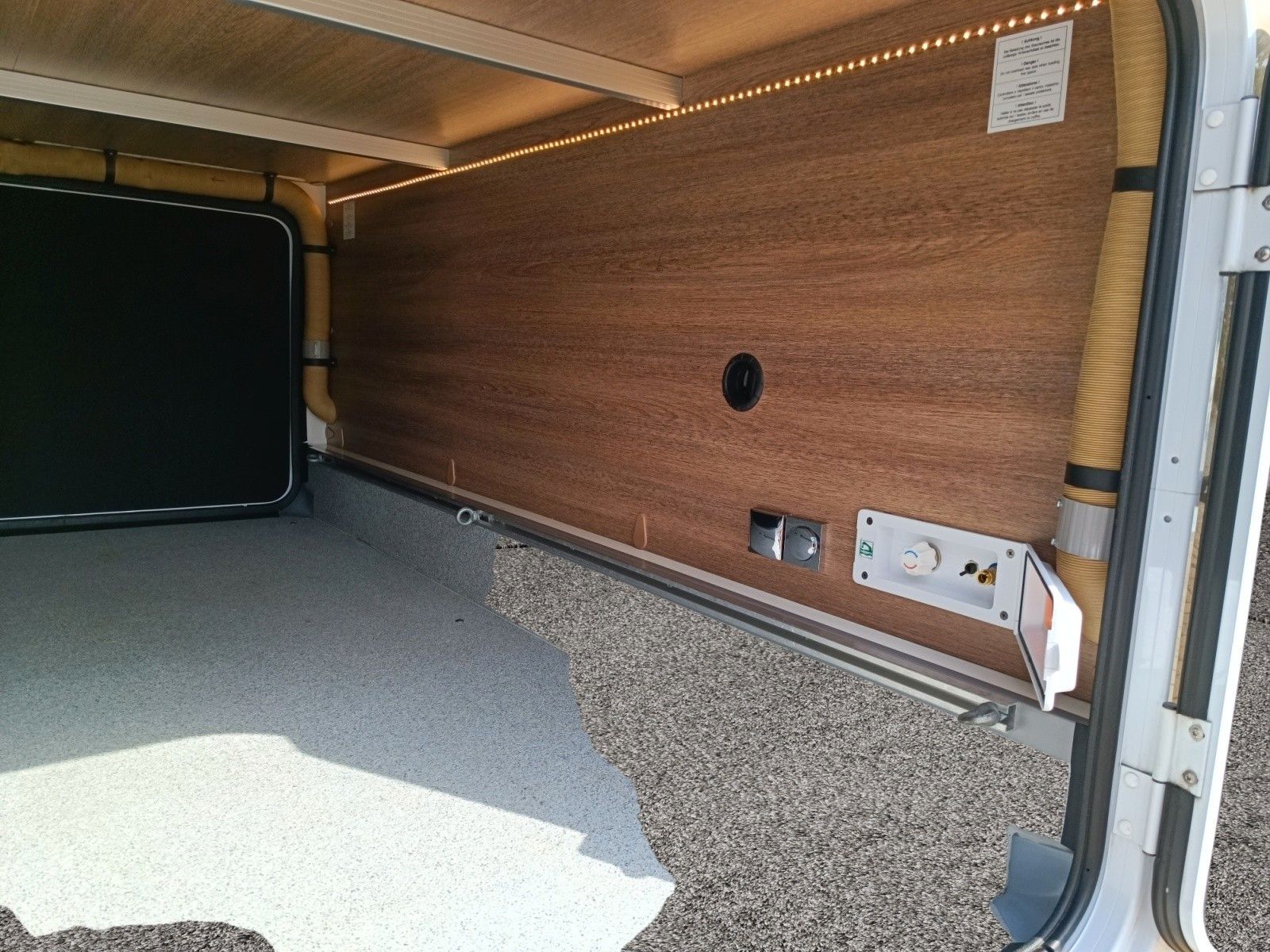 Fahrzeugabbildung Dethleffs T7150-2 Esprit *4,25t*Queensbett*Dachklima