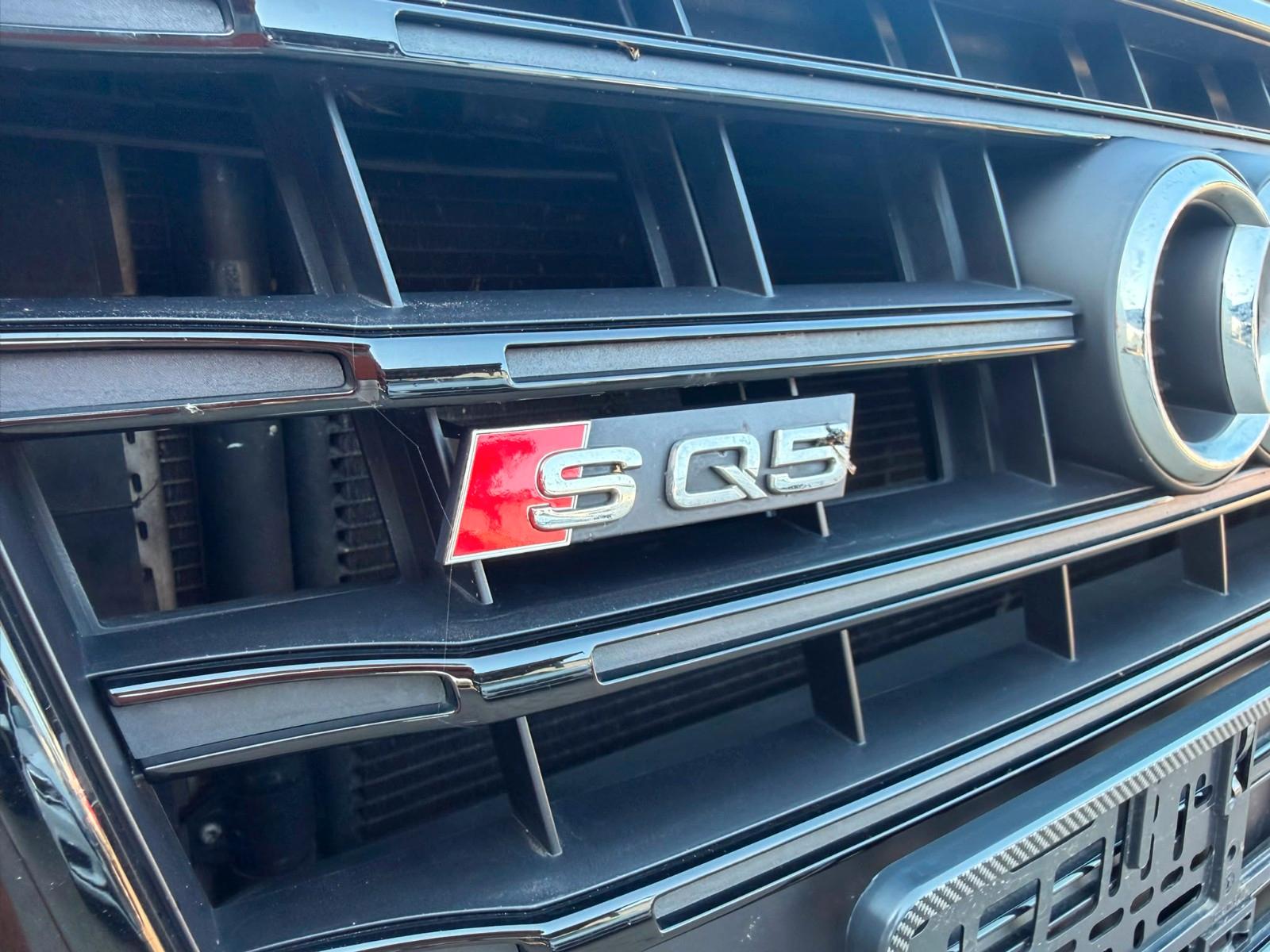 Audi SQ5 3.0 TFSI quattro | 354 ch | BVA | Bang & Olufsen | Toit panoramique | Caméra de recul | Cuir électrique à mémoire chauffant | Jantes 21"