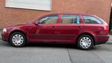 Skoda Octavia Combi 1.6 Ambiente, behindertengerecht