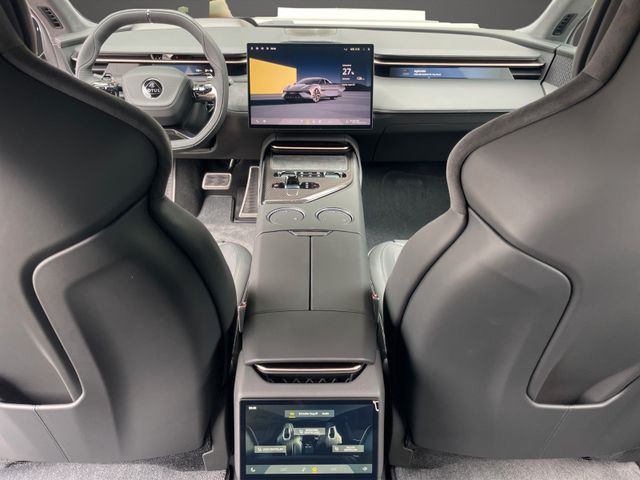 Fahrzeugabbildung Lotus Emeya 600 GT Lotus Wuppertal