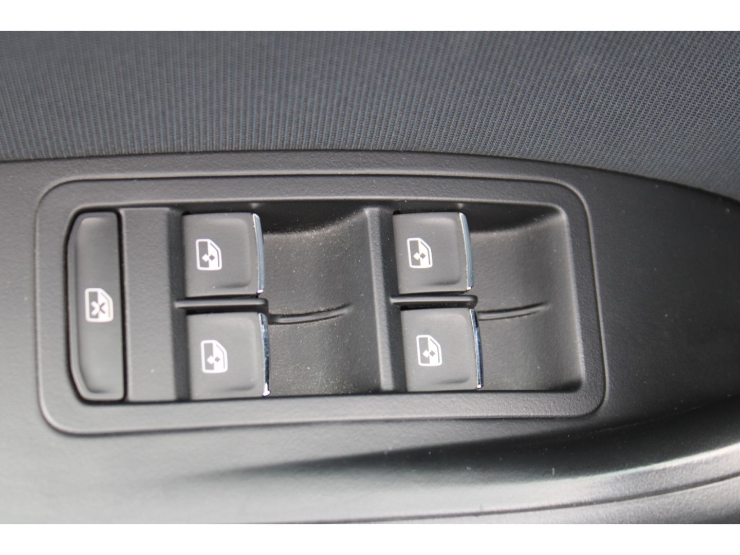 SEAT Ateca Style 1.4 TSI GRA PDC SHzg GJR AHK Sicht-P - Image 13