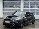 MINI John Cooper Works Cabrio / VIRTUAL T. /H&K - MINI John Cooper Works Cabrio: Automatik