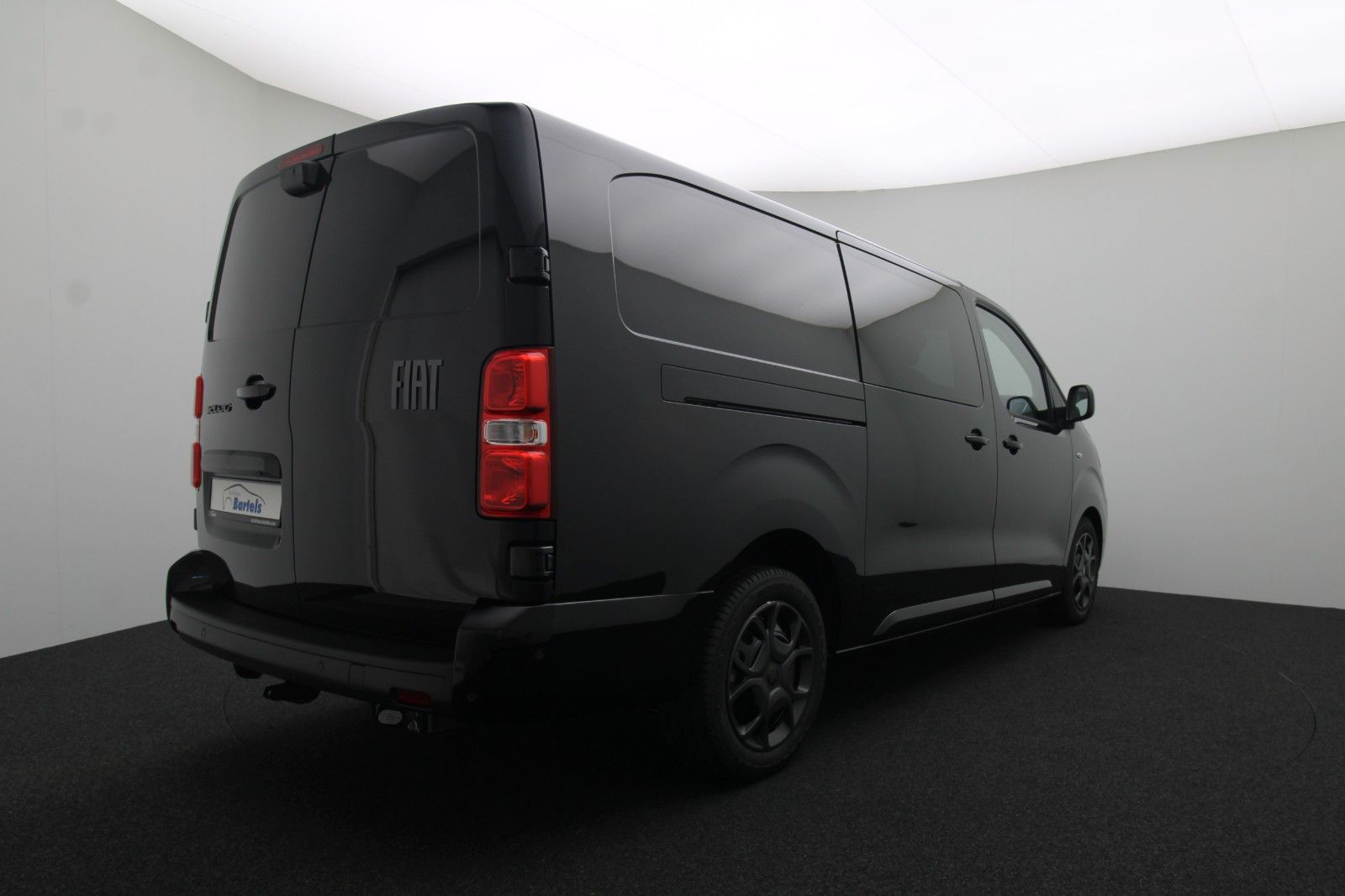 Fahrzeugabbildung Fiat Scudo L3 Multicab XL Diesel 180 AT