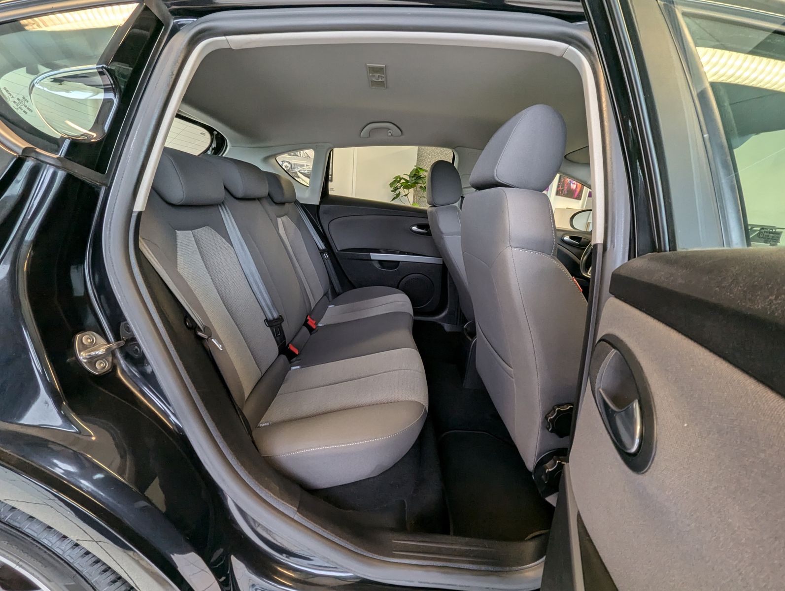 Fahrzeugabbildung SEAT Leon 1.4 TSI Style Klimaauto. Bluetooth SHZ Navi