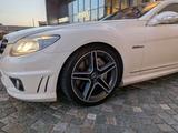 Mercedes-Benz CL 63 AMG AMG - Mercedes-Benz CL 63 AMG: Coupe