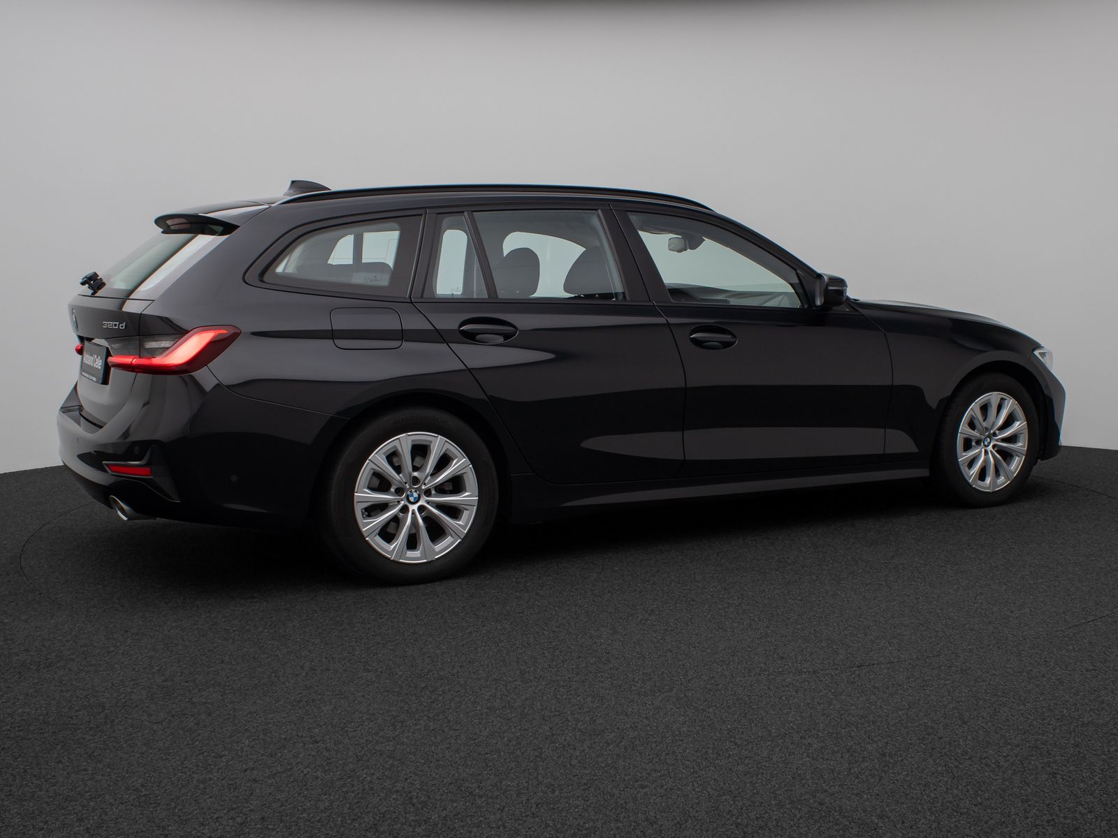 Fahrzeugabbildung BMW 320d Kamera DAB HiFi Komfort Alarm Standheizung