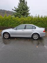 BMW 318i - - BMW 318 aus 2003: 318i