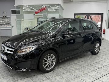 Mercedes B 220 - 3