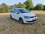 Volkswagen Sharan 2.0 TSI DSG LIFE LIFE - Volkswagen Sharan mit Benzin-Antrieb: Kleinbus, 2.0
