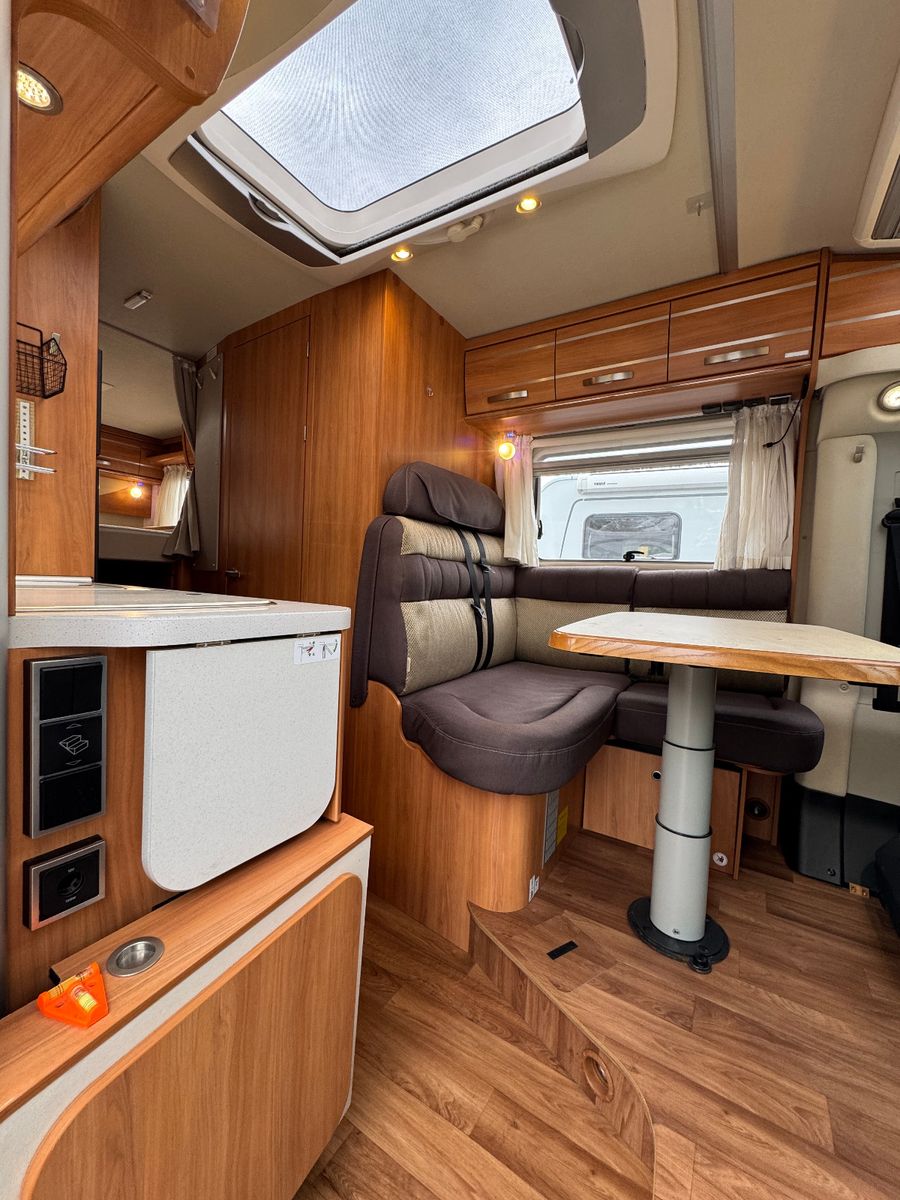 Fahrzeugabbildung HYMER / ERIBA / HYMERCAR EXSIS-T 588 AUTOMATIK ALKO LITHIUM 240 AH SOLAR