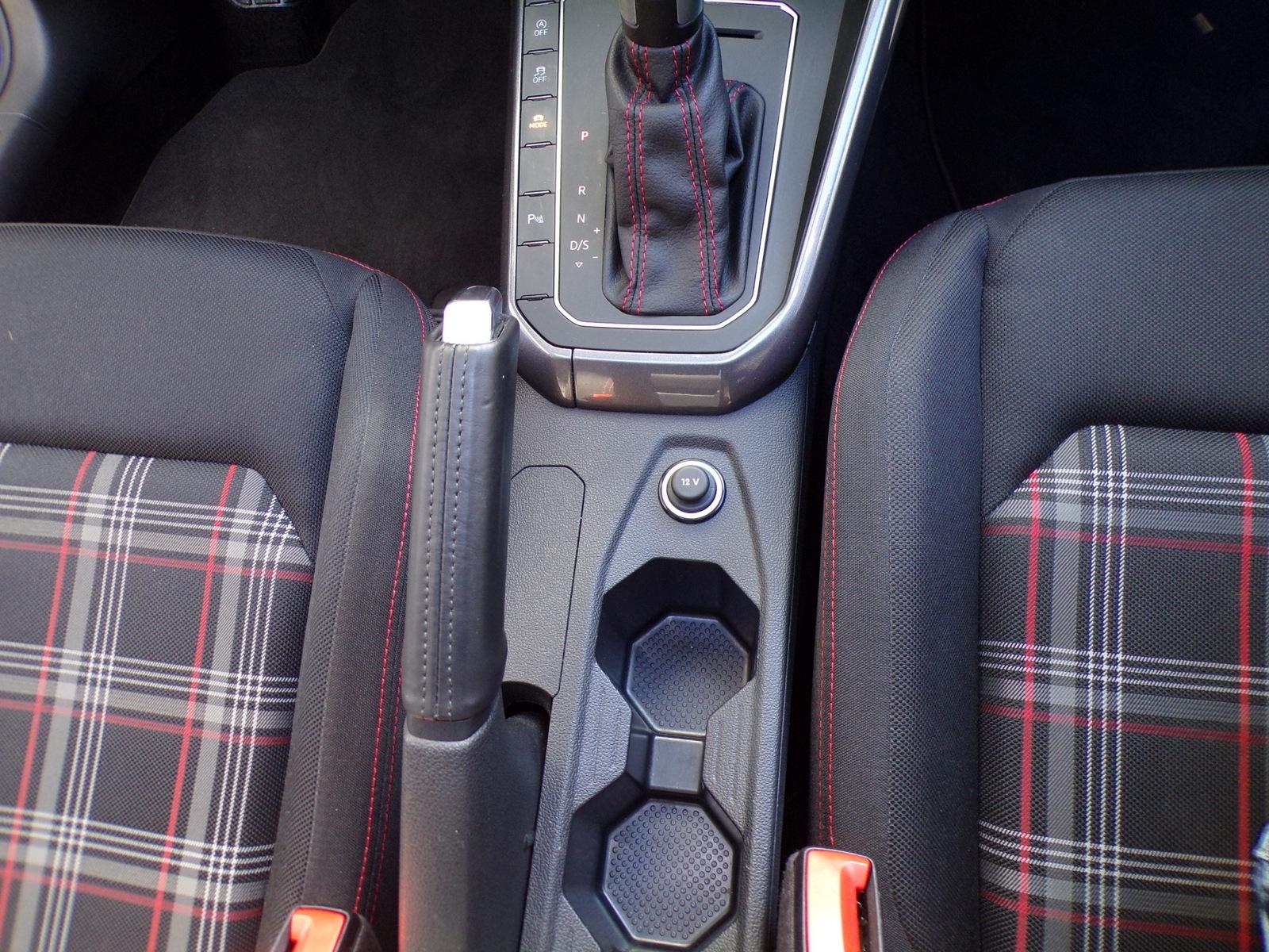 Volkswagen Polo 2.0 TSI GTI DSG / 18'+PANO+APP CONNECT, миниатюра 15