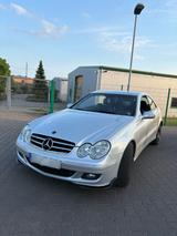 Mercedes-Benz Mercedes CLK 220 CDI - Mercedes-Benz CLK 220: Coupe, Cdi