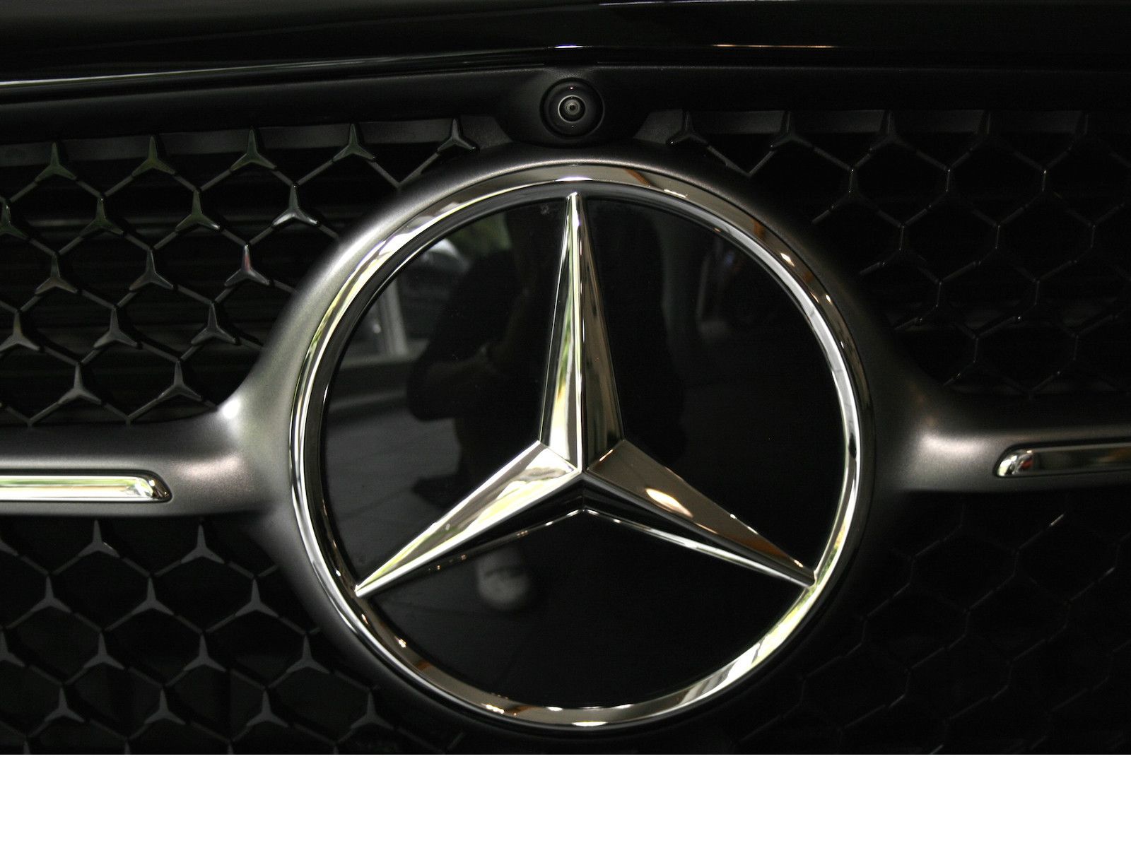 Fahrzeugabbildung Mercedes-Benz A 180 Progres.Advanced *LED*Totwinkel*360°Kamera