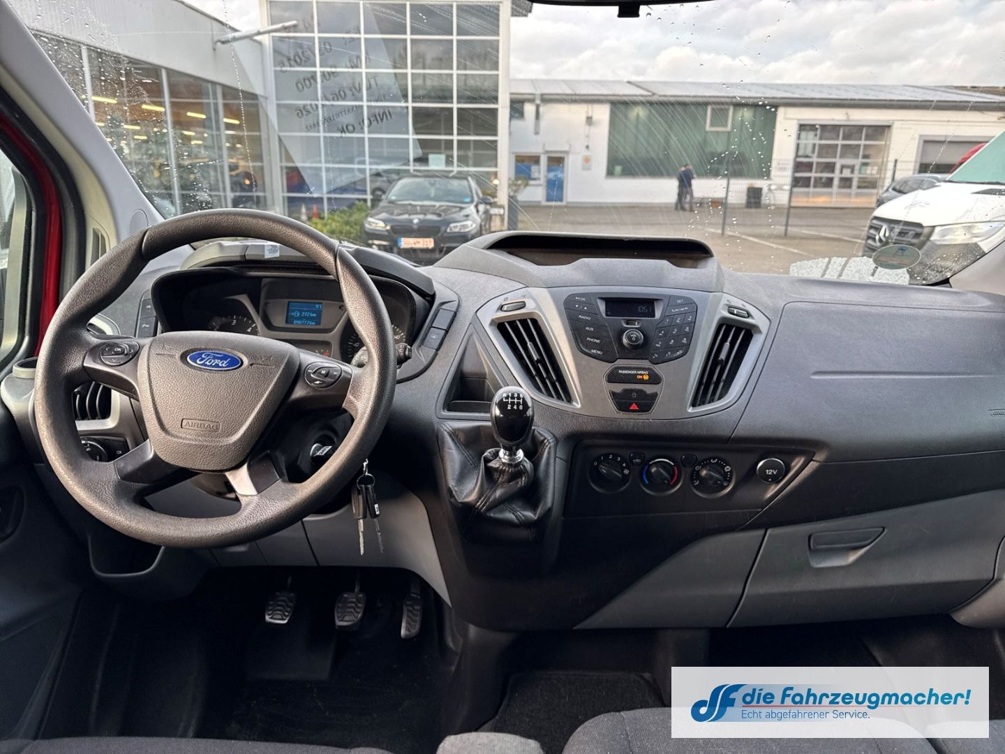 Fahrzeugabbildung Ford Transit Custom Tourneo 300 L1 *2473