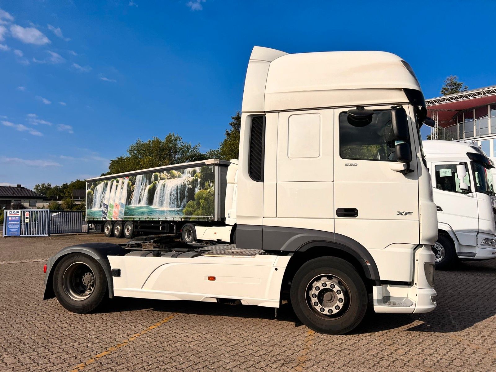 Fahrzeugabbildung DAF XF 530 FT, SSC, Intarder, Bj.2021