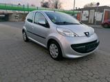 Peugeot 107 Benziner - gebrauchte Peugeot 107 aus dem Jahr 2007