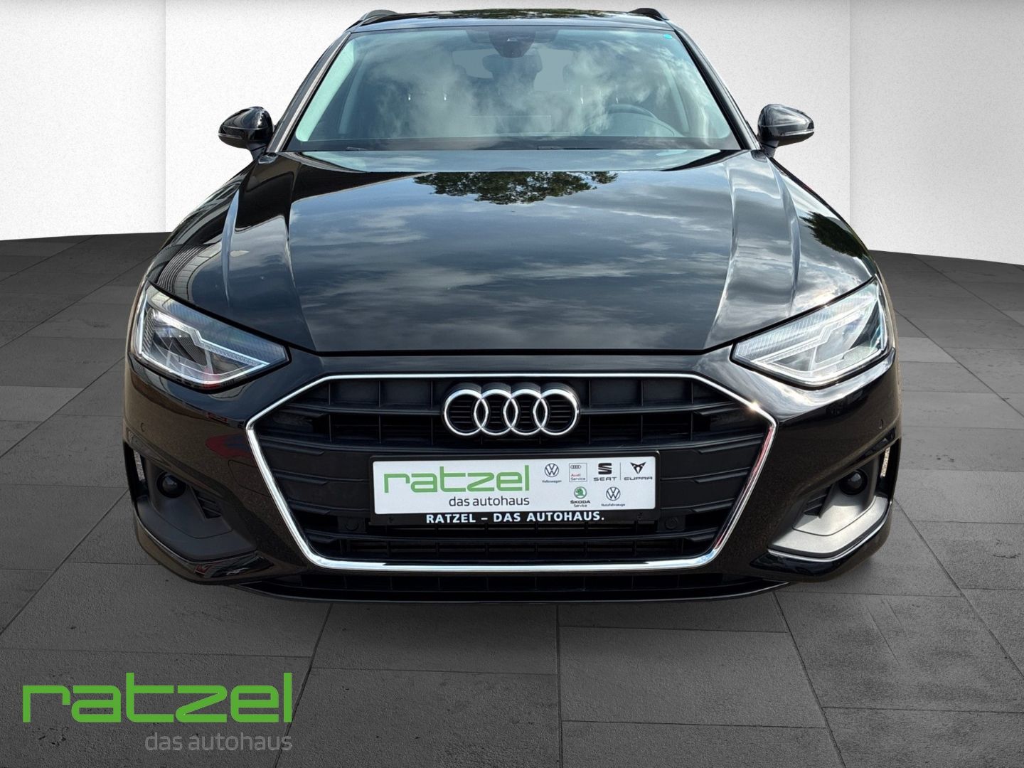 Fahrzeugabbildung Audi A4 Avant 35 TFSI S tronic Navi LED El. Heckklapp