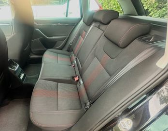 Skoda Octavia - 10