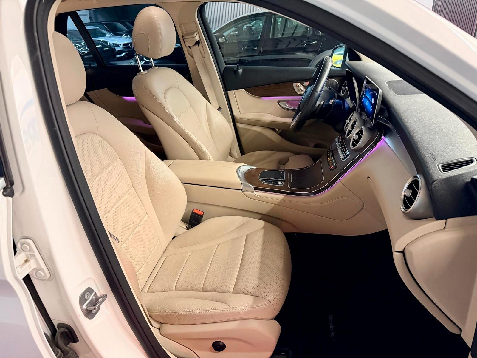 Mercedes-Benz GLC 300*4Matic*Autom.*Leder*Pano*Burmester*LED*